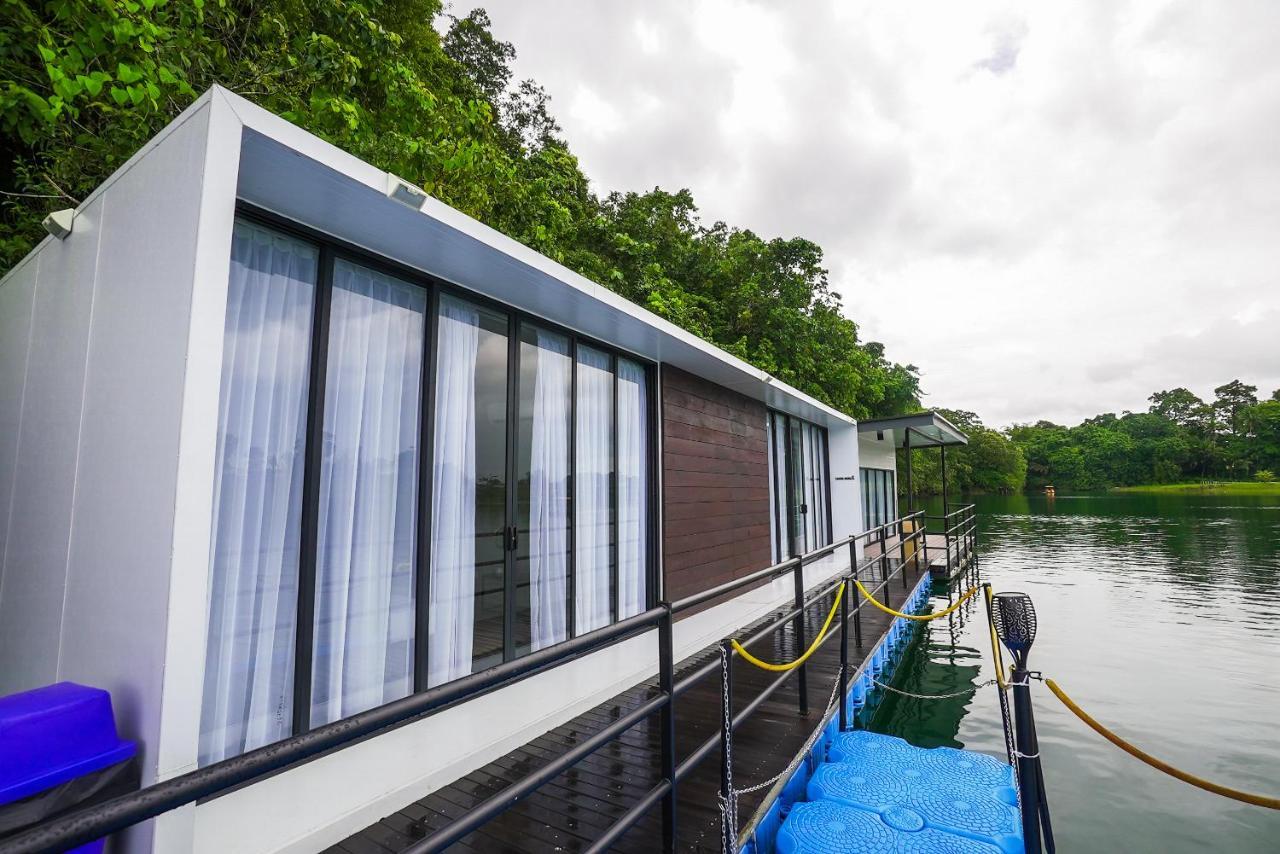 Roxy Tasik Biru Resort City Bau Dış mekan fotoğraf