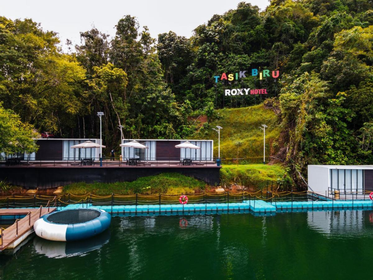 Roxy Tasik Biru Resort City Bau Dış mekan fotoğraf
