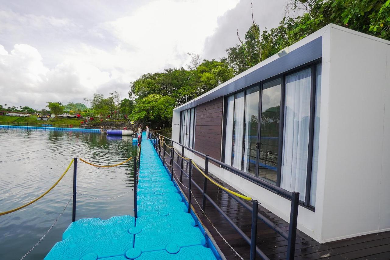 Roxy Tasik Biru Resort City Bau Dış mekan fotoğraf