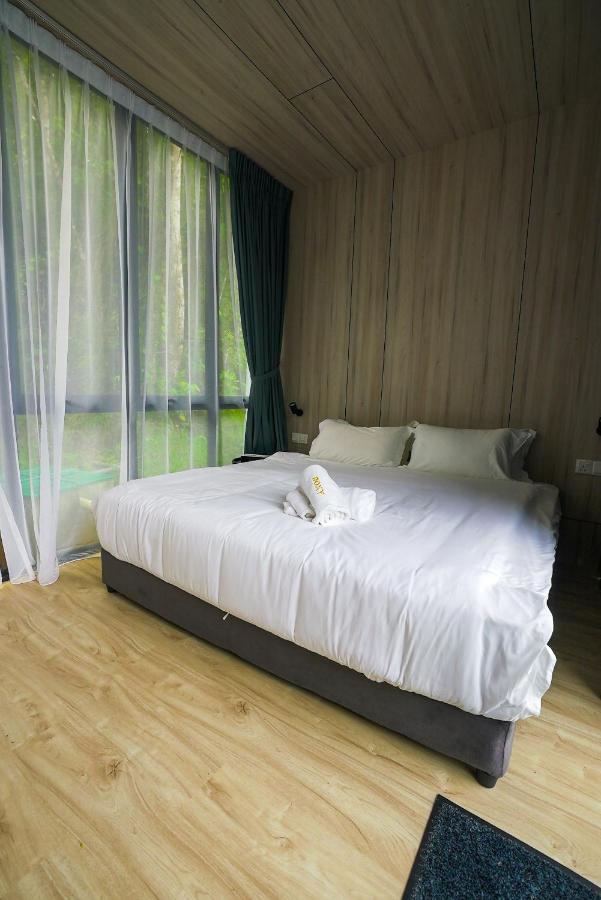 Roxy Tasik Biru Resort City Bau Dış mekan fotoğraf