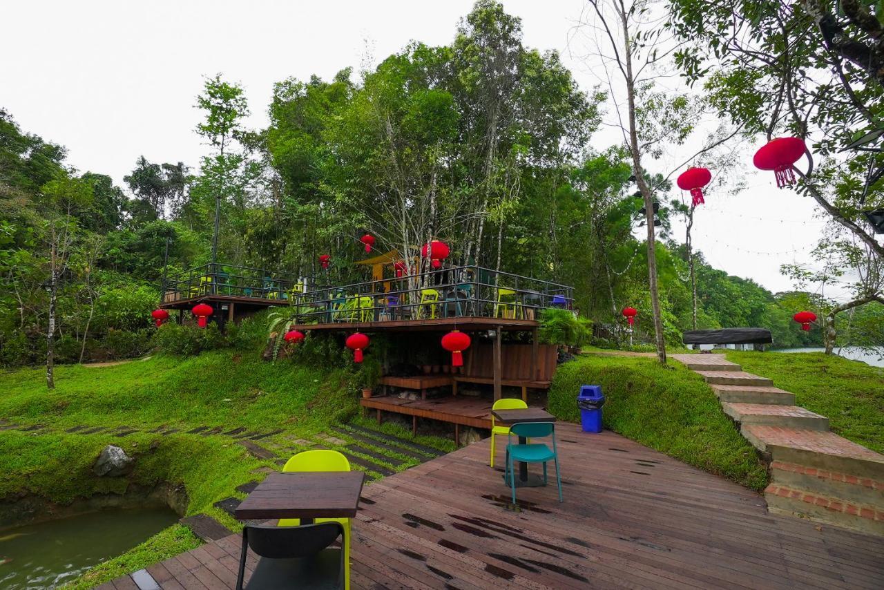 Roxy Tasik Biru Resort City Bau Dış mekan fotoğraf